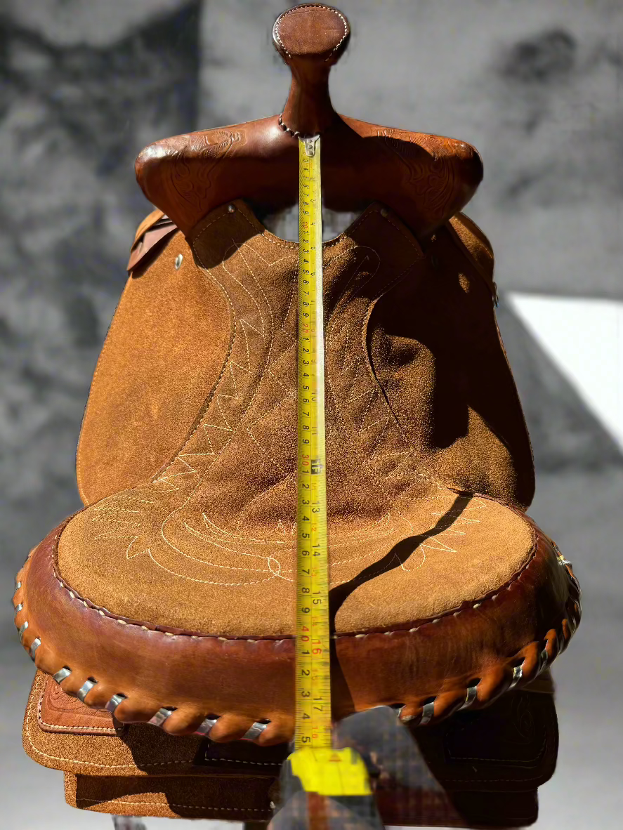 Suede Saddle