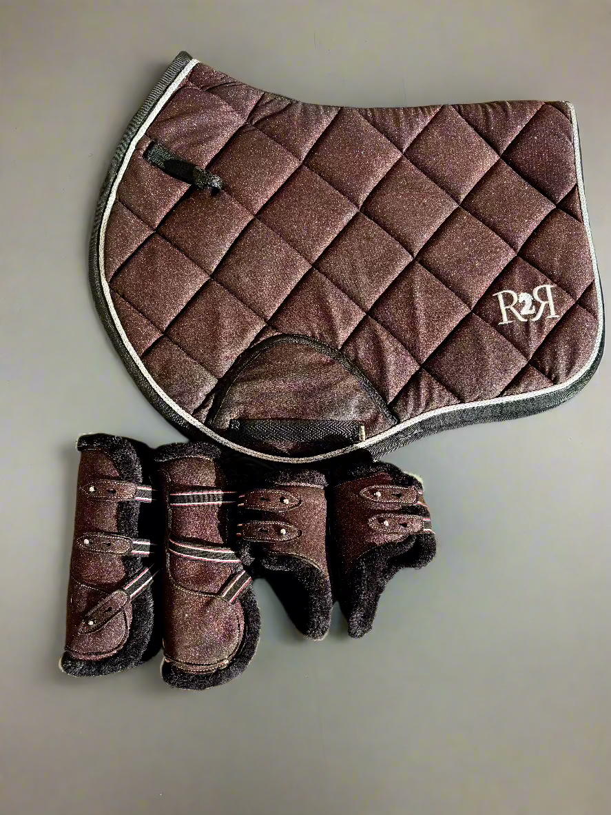Saddle Pad & Tendon Boot Set